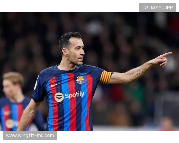 布斯克茨中场掌控节奏，球队稳扎稳打展现冠军底蕴