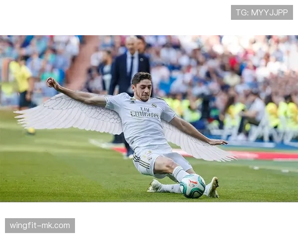 巴尔韦德与齐达内时代回眸:经典时刻重温皇马辉煌岁月 巴尔韦德与齐达内时代回眸:经典时刻重温皇马辉煌岁月