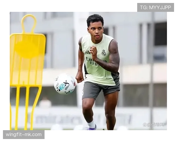 豪门俱乐部紧盯劳塔罗，转会传闻再起，状态成焦点