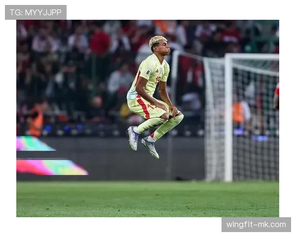 西甲新赛季看点：巨星转会风云与青训新星崭露头角