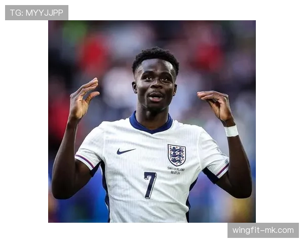 萨卡国际赛场表现亮眼,英格兰媒体对其状态寄予厚望 萨卡国际赛场表现亮眼,英格兰媒体对其状态寄予厚望