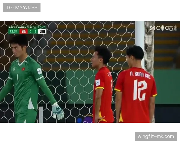 越南队V联赛表现稳健,点燃新一轮足球激情 越南队V联赛表现稳健,点燃新一轮足球激情