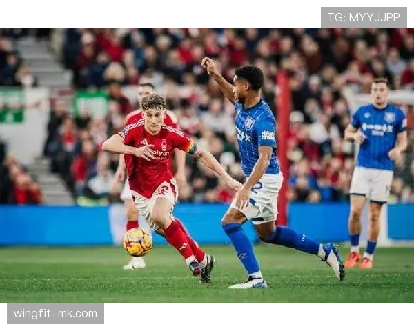 诺丁汉森林新赛季转会策略分析,瞄准多位潜力新星以强化阵容 诺丁汉森林新赛季转会策略分析,瞄准多位潜力新星以强化阵容