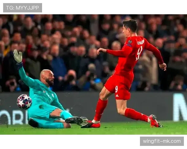 罗德里与哈维在传控体系中的角色定位与传球效率对比